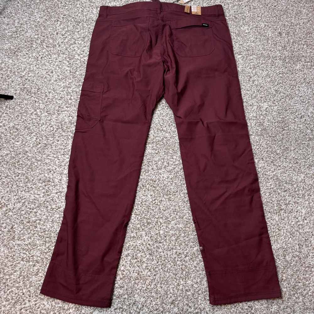 PrAna 42x34 Stretch Zion Slim Fit Tapered Leg Cargo Pants Cacao Red Performance - Picture 3 of 5